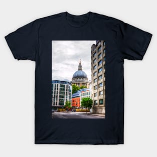 St Paul's Cathedral, London, UK T-Shirt